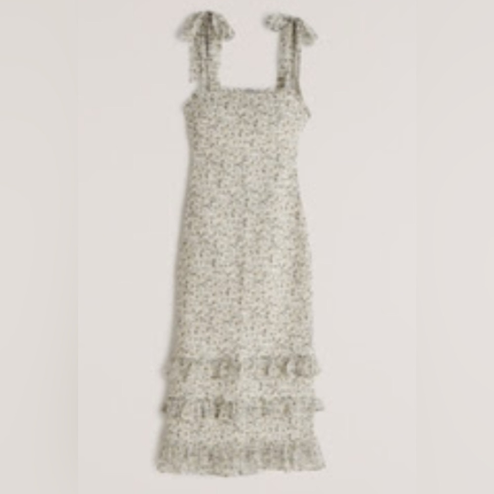 Abercrombie & Fitch Tiered Smocked Midi Dress Size Small, worn once